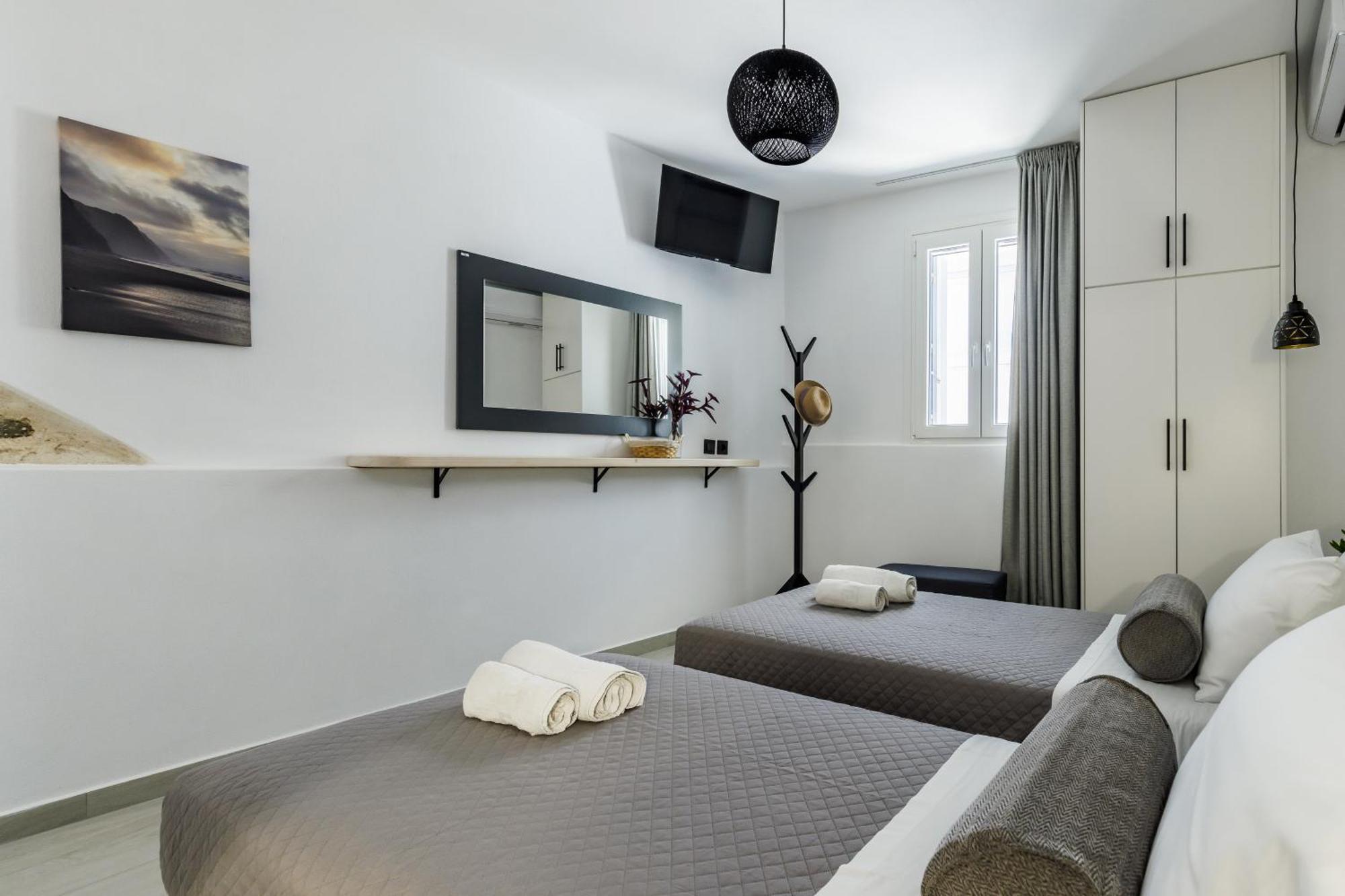 Onar House Skopelos Town